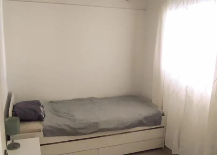 Pool Terrace 아파트