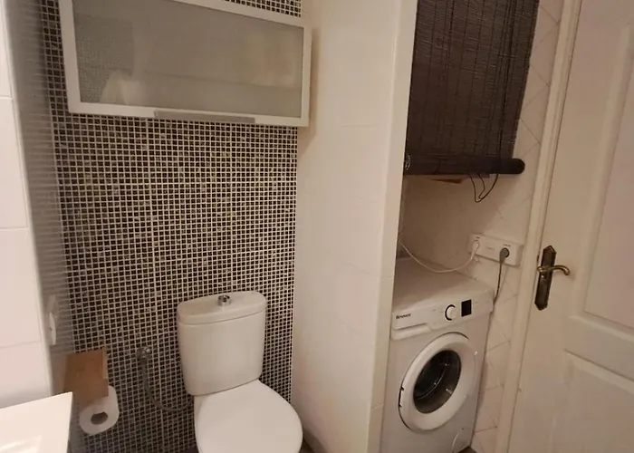 Pool Terrace 엘메다노